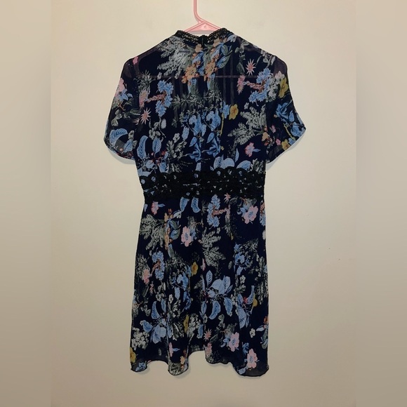 Foxiedox Juniper Floral High Neck Mini Dress Size Small - Picture 9 of 10